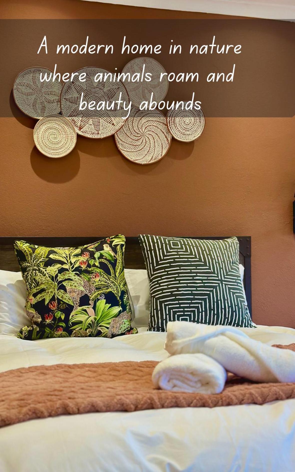 Country Lane Farm Lodge Cradock Bagian luar foto